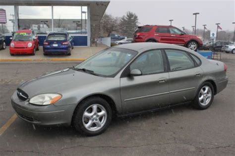 Sell Used 2003 03 Ford Taurus Ses Gray 30 V6 Engine Nice Shape Ac In