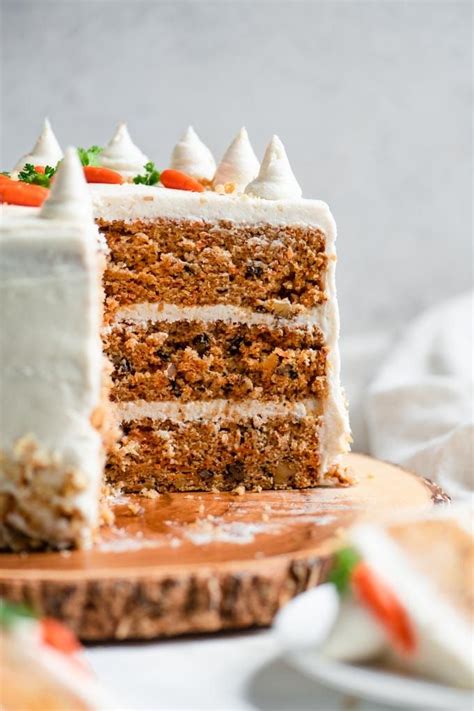 This carrot cake recipe is sure to become a favorite. Easy Vegan Carrot Cake | Recipe in 2020 | Vegan carrot ...