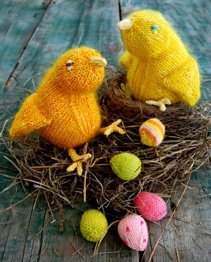 How To Fuzzy Knit Chicks And Mini Eggs Make