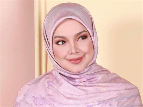 Siti Nurhaliza World Music Singer Wiki Bio Age Height Weight