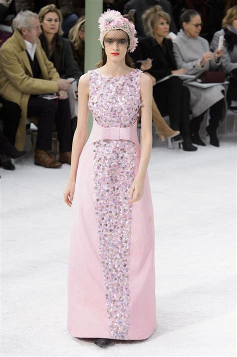 The Dreamiest Looks From The Paris Haute Couture Shows Fashion
