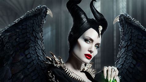 Mac Reveals Tutorial For Disney’s Maleficent’s Makeup Look Allure