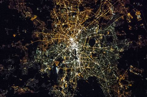 Berlin At Night Seen From The Iss Foto Earth Science And Remote