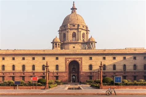 Presidential Palace Or Rashtrapati Bhavan In New Delhi India Stock