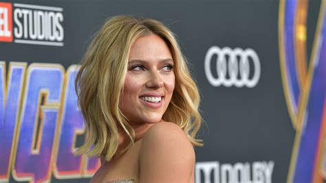 Scarlett Johansson Is Not Pleased She Didnt Get To Play A Trans Person