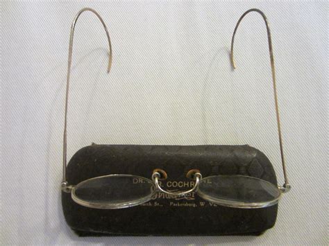 Golden Wire Round Eyeglass Eye Ware Spectacles Original Vintage Case For Sale