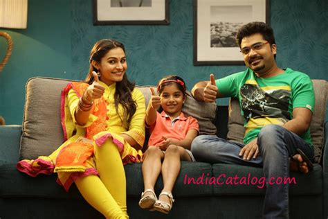 The film features silambarasan, nayantara and andrea jeremiah in the lead roles, while soori and jayaprakash portray supporting roles. Photo Gallery - Movies - Idhu Namma Aalu Images