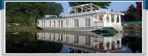 Kashmir Houseboatsrinagar Houseboathouseboat In Kashmirdeluxe