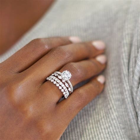 Top 5 Engagement Ring Trends For 2021 Weddingstats