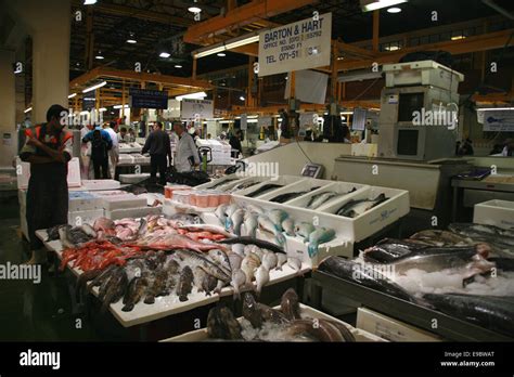 Billingsgate Fish Market Hi Res Stock Photography And Images Alamy