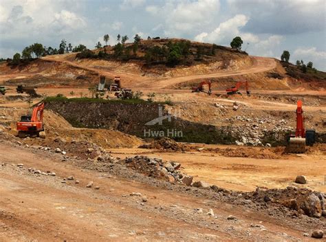 Construction company in taman pinggiran putra seksyen 1. Johor Earthwork Construction | Hwa Hin Sdn Bhd