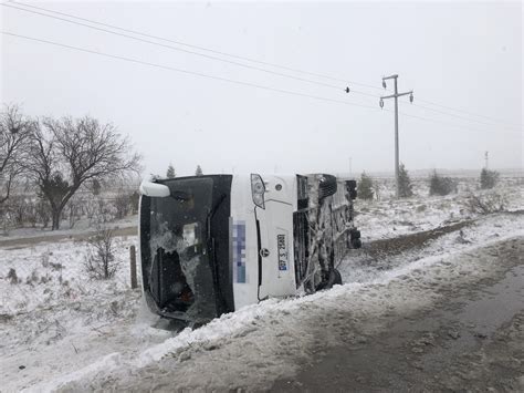 Konya da 2 tur otobüsü kaza yaptı 1 ölü 40dan fazla yaralı Konya