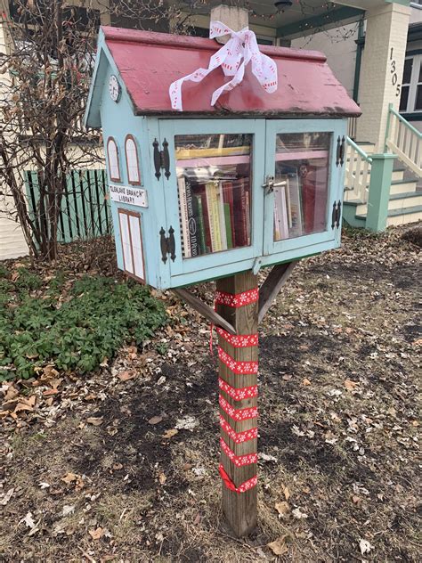 Free Little Library Decorated For Christmas Rchristmas