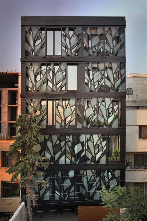35 cool building facades featuring unconventional design strategies theplasticconstellations