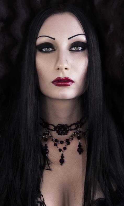 Model Mervilina Gothic Beauty Goth Beauty Gothic Models