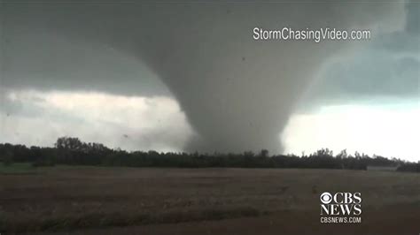 Watch Time Lapse Video Of Tornado Forming In Kansas Youtube