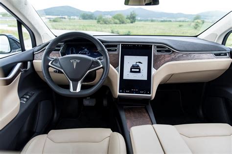So Gut Ist Das Tesla Model X Wirklich Autofilou