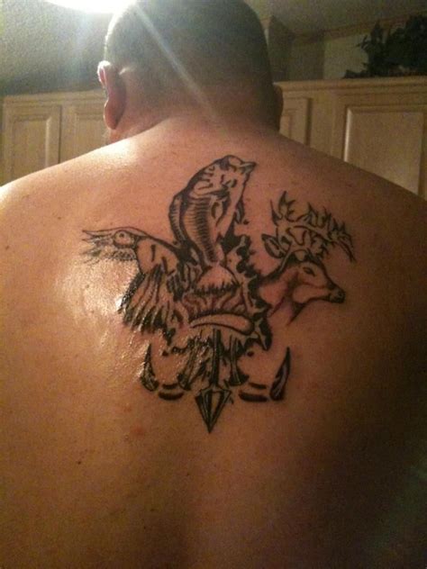Colored an otherwise black tattoo. Louisiana sportsman fleur-de-lis | Fleur de lis tattoo ...