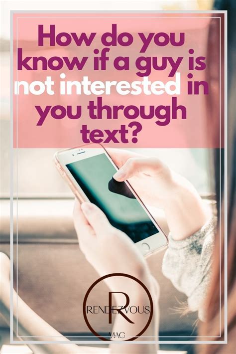 How To Know If A Guy Likes You Through Texting 14 Texts To Watch For A Guy Like You Cute