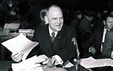 Watergate figure L. Patrick Gray dies - politics | NBC News