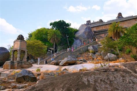 Tyagada Kamba General View Vindhyagiri Hill Shravanbelgola