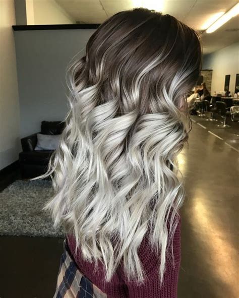 1001 + looks impeccables avec une coloration grise | Haare grau färben