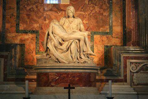 La Pietà Michelangelo Buonarroti A Photo On Flickriver