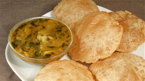 Aloo Puri Recipe Potatoes With Fried Puffed Bread How To Make Puri Aloo