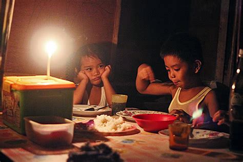 Candle light dinner :) posted on april 25, 2012 by dyazafryan. Candle Light Dinner | MindaNews