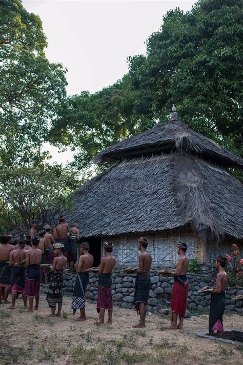 The Sasak Tribe Editorial Photo Image Of Indonesia 235151606