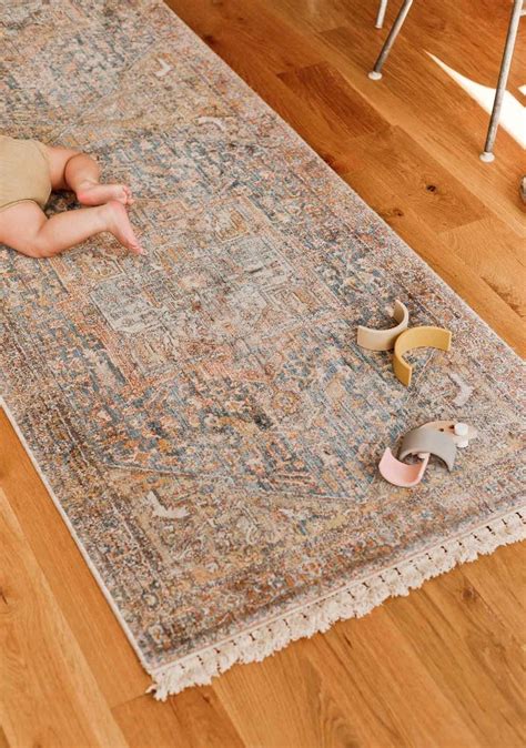 How To Upgrade An Inexpensive Rug For 10 In 10 Minutes Diy Rug