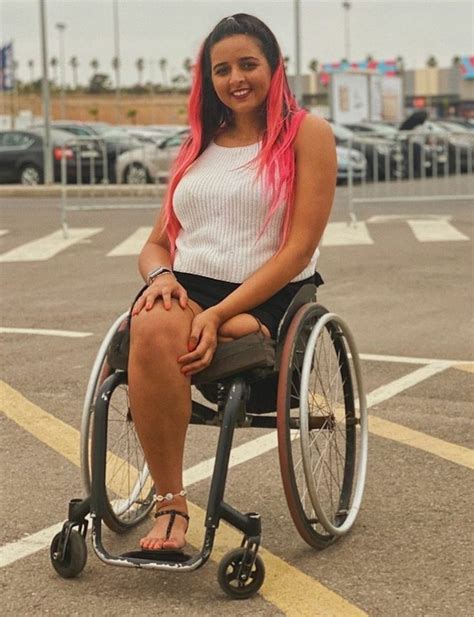 Pin By Deane ♿ On Pretty Ladies Who Are Leg Amputees Wheelchair Fashion Prosthetic Leg Amputee