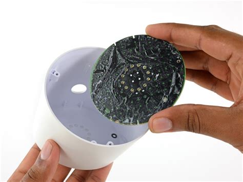 Google home, google nest hub, google nest hub max, google nest mini (2nd gen), google home mini (1st gen), and google nest audio: Google Home Receives Fantastic Score in iFixit Teardown ...