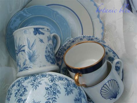 Botanic Bleu Blue And White Dishes