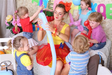 Who Are The Best Kids Party Entertainers In Sydney Fly By Fun