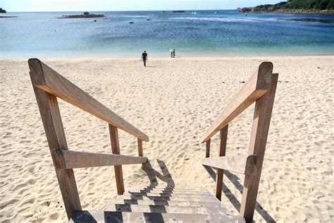 Porthcressa Beach Steps Cornwall Guide Images