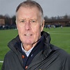 Geoff Hurst's iconic 1966 World Cup hat-trick England shirt fails to ...