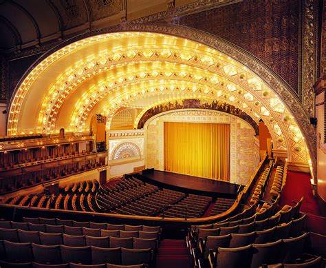 Royal Ballet For Auditorium Theatres 125th Anniversary Chicago Tribune
