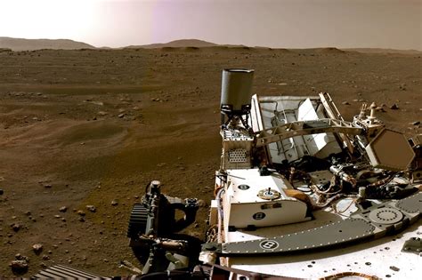 Watch Nasa Releases First Of Its Kind Footage From Rovers Mars Landing