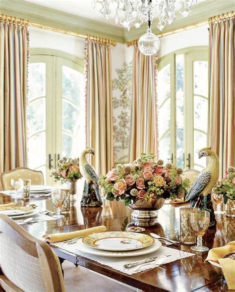 Traditional Tablescapes The Glam Pad Elegant Dining Room Classic