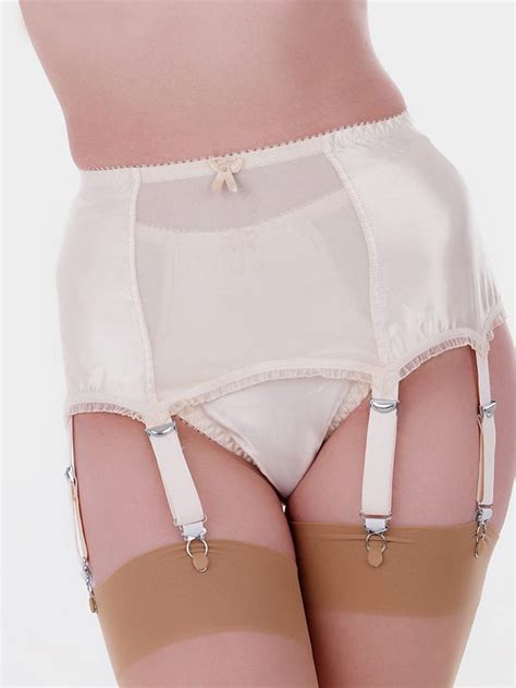 Vintage Style Garter Belt From Whatkatiedid Harlow Deep Garter Belt In Vintage Peach 55