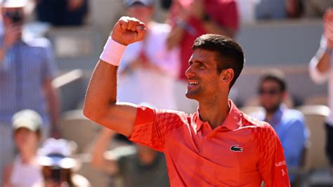 French Open 2023 Novak Djokovic Reaches Roland Garros Quarterfinals 17th Time Carlos Alcaraz