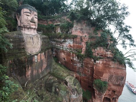 Leshan Giant Buddha Sichuan China Places Around The World Places To