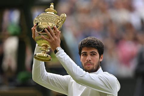 Alcaraz Beats Djokovic In Five Sets To Win First Wimbledon Title New Vision Official