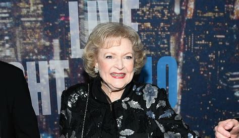Betty White Puts Together Bucket List As 95th Birthday Approaches
