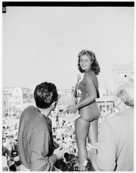 Miss Muscle Beach Vintage Fitness Muscle Beach Beach Muscle