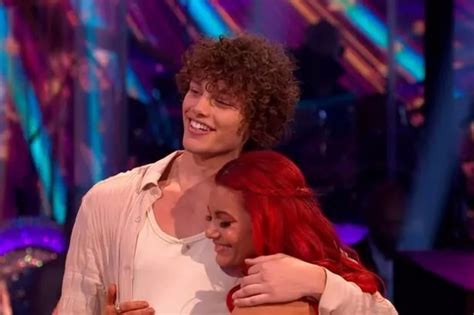 Dianne Buswells Heartfelt Message To Bobby Ahead Of The Strictly Final