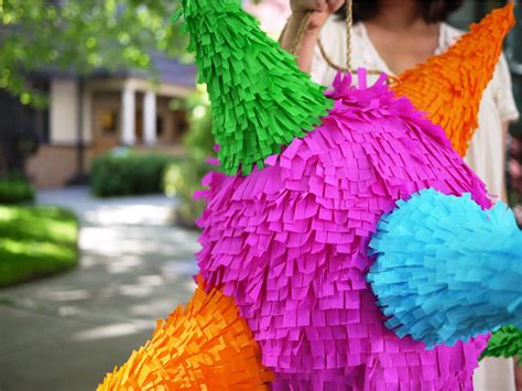 Como Hacer Una Piñata Casera Con Materiales Reciclados
