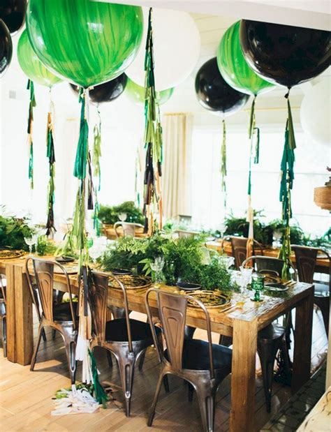 35 Wonderful Green And Gold Party Color Ideas For Elegant Wedding