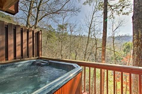 Sevierville Cabin With Hot Tub Views And Pool Access Sevierville Aktualisierte Preise Für 2023